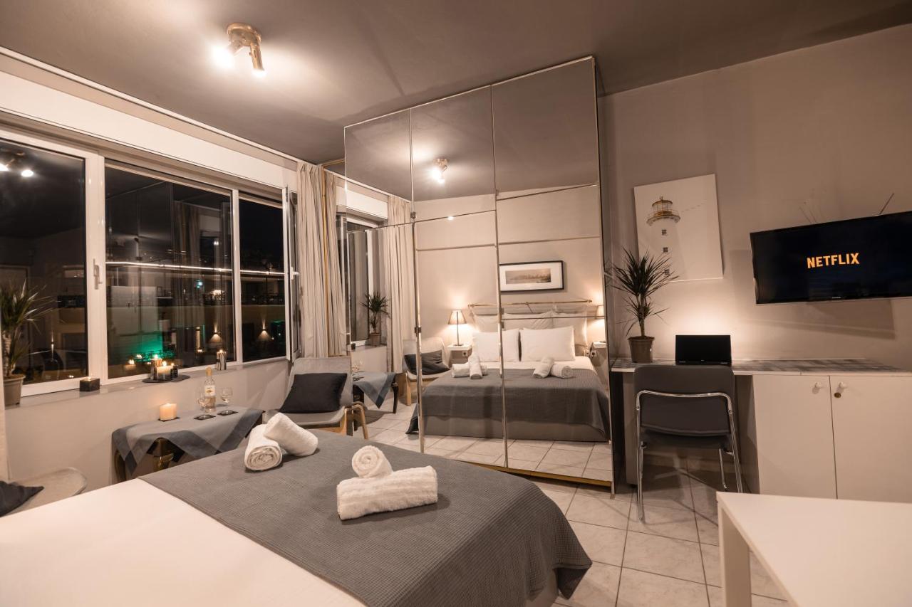 Acrolights By Night Apartment Athens Exterior photo